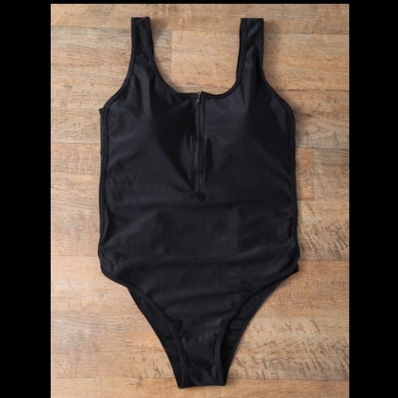 SOLD - Picture 1 of 4